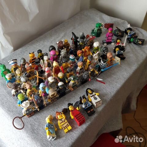 Минифигурки Лего