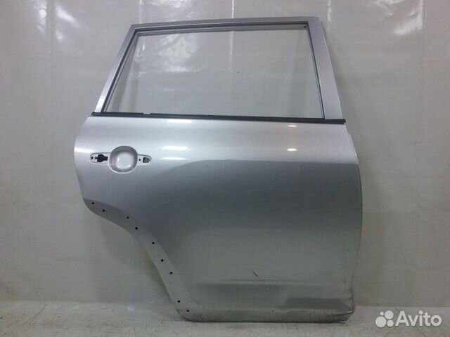 Дверь задняя правая Toyota Rav4 30
