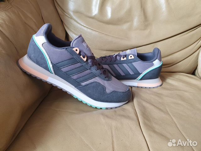 Кроссовки Adidas новые 41 р (27 см ) Кроссовки Adidas новые 41 р (27 см )