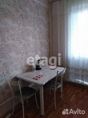 1-к квартира, 38 м², 8/10 эт.