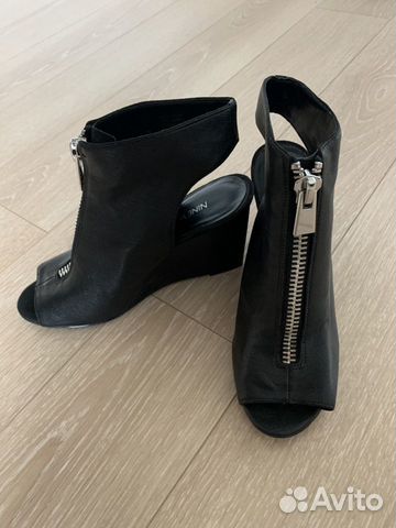 Босоножки Nine West