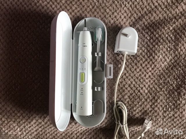 Электрическая зубная щетка Philips 8911/02