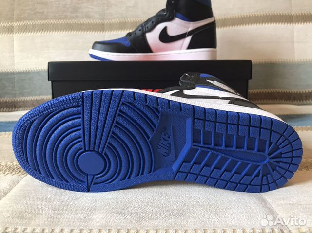 Nike Air Jordan 1 High Retro Game Royal us8 Nike Air Jordan 1 High Retro Game Royal us8