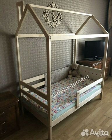 Кровать домик 160*80 (из массива, в наличии)
