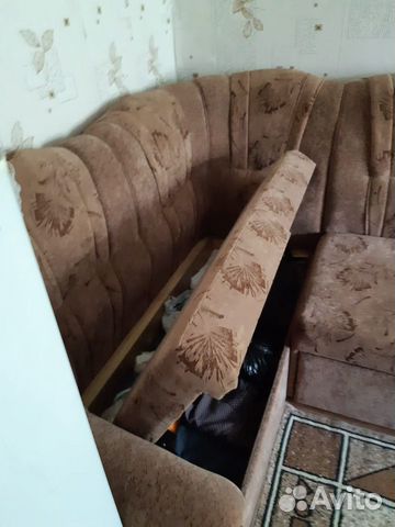 Угловой диван-кровать и кресло Угловой диван-кровать и кресло