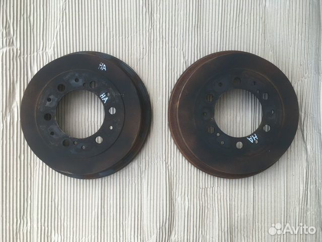 Toyota Hiace H200 задний тормозной барабан 2шт