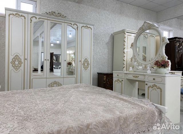 Спальный гарнитур Спальный гарнитур