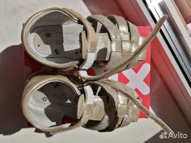 Сандалии на девочку 23р Сандалии на девочку 23р