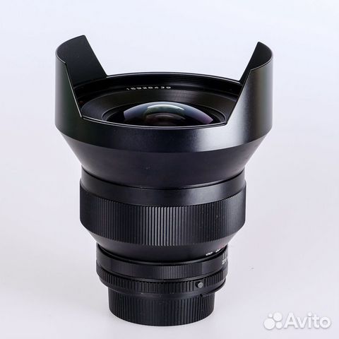 Zeiss 15mm f/2.8 T* Distagon ZF.2