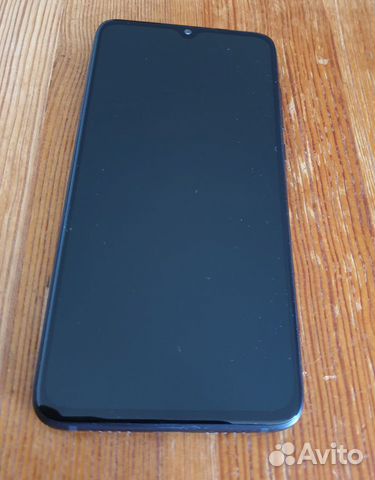 Xiaomi Mi 9 Lite Xiaomi Mi 9 Lite
