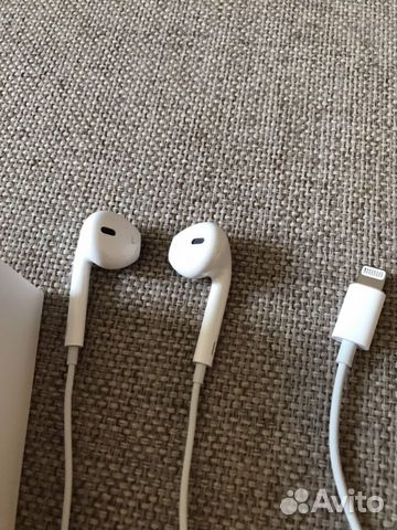Наушники earpods новые Наушники earpods новые