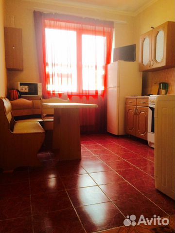 1-к квартира, 40 м², 1/6 эт.