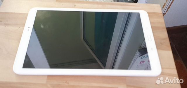 Samsung Galaxy Tab A SM - 585N