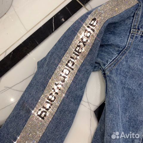Крутая джинсовая куртка Alexander Wang 2020 Крутая джинсовая куртка Alexander Wang 2020