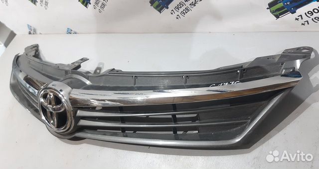Решетка радиатора Toyota Camry v55
