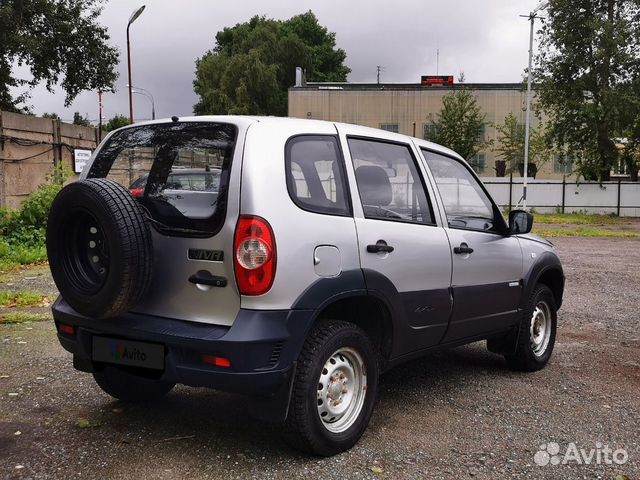 Chevrolet Niva 1.7 МТ, 2012, 63 000 км Chevrolet Niva 1.7 МТ, 2012, 63 000 км