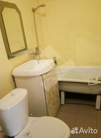 1-к квартира, 40 м², 2/10 эт.