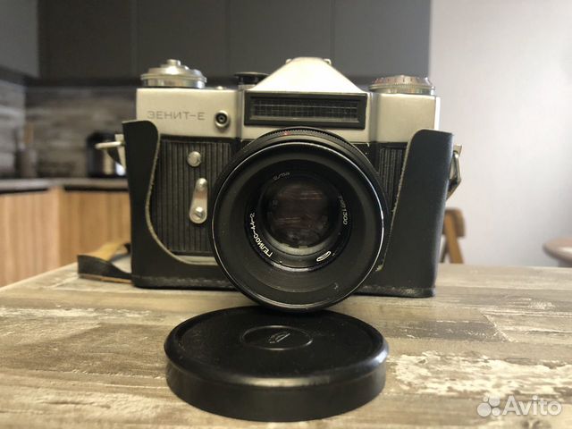 Плёночный фотоаппарат Зенит Е