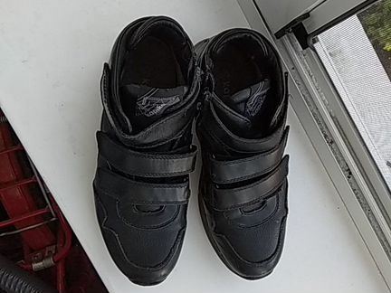 Ботинки демисезонные 37 р-р