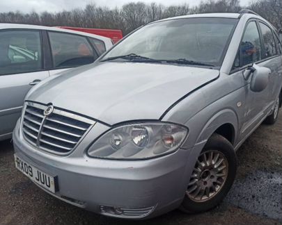 Фара передняя левая SsangYong Rodius