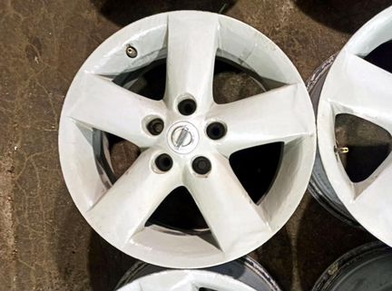 Диски бу оригинал R16 C на Nissan