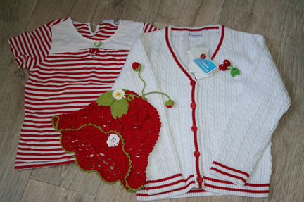 Джемпер и шапочка Клубничка. Толстовка. Новые