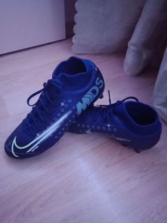Бутсы Nike