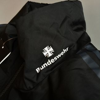 Спортивная теплая жилетка adidas Сборной Германии
