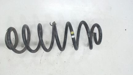 Пружина подвески левая задняя Skoda Octavia (A5)