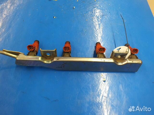 Рейка топливная (рампа) Nissan Almera (N16) II (20