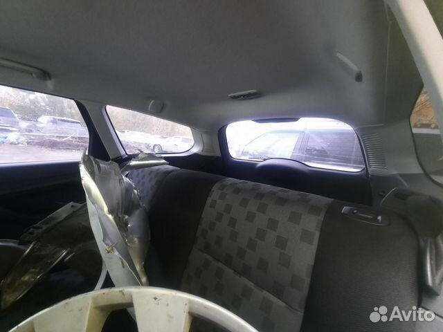 Ford Focus 1.4 МТ, 2007, битый, 200 000 км