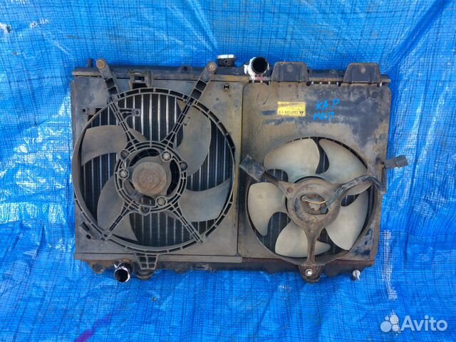 Радиатор охлаждения Mitsubishi Carisma МКПП