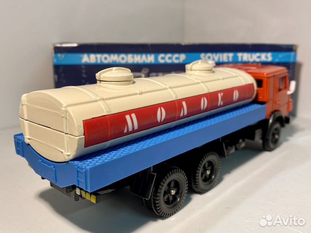 Модель Камаз-53212 Молоковоз СССР 1:43