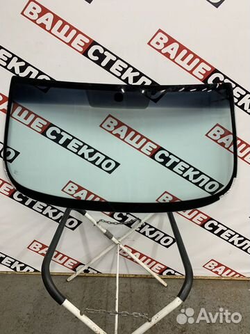 Лобовое стекло Nissan Cube Z11. Замена за 1ч