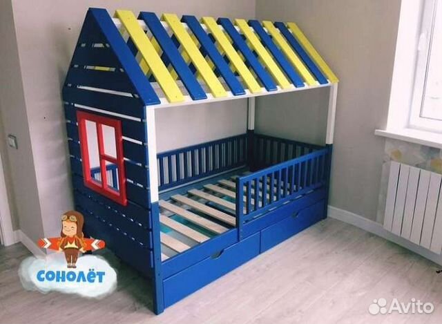 Детская кроватка