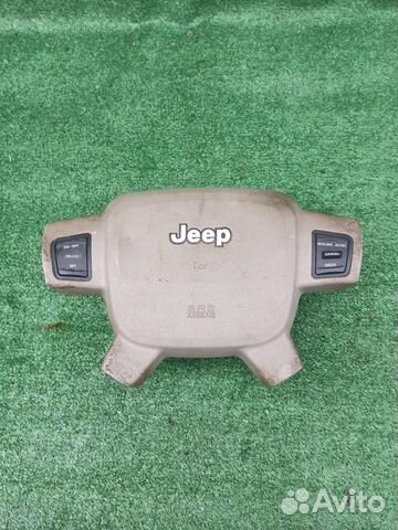 Подушка безопасности водителя Jeep grand cherokee