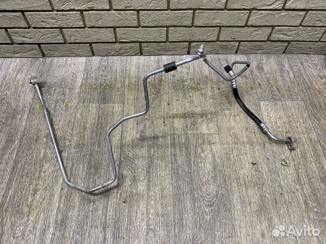 VW Polo Sedan Трубка кондиционера 1.6л cfna