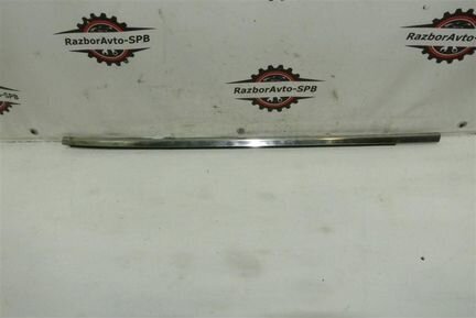 Накладка стекла переднего левого Infiniti FX30d S