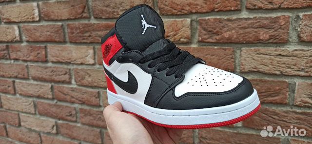 Кроссовки Nike Air Jordan 1 красн