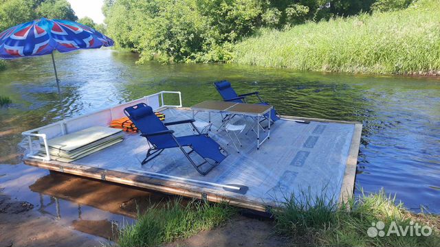 Сплав по реке на плоту