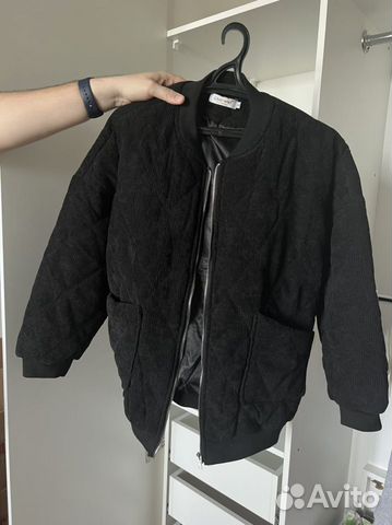 Куртка бомбер, женская, новая. Размер L, 48-50