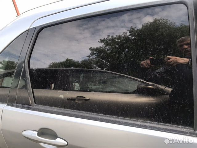 Стекло задней левой и правой двери ford focus 1