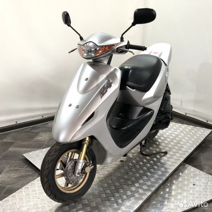 Honda Dio vector