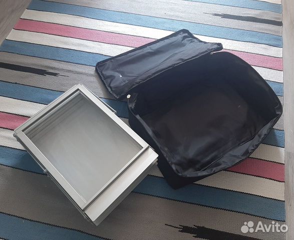 Стойка раздвижная для листовок каталогов