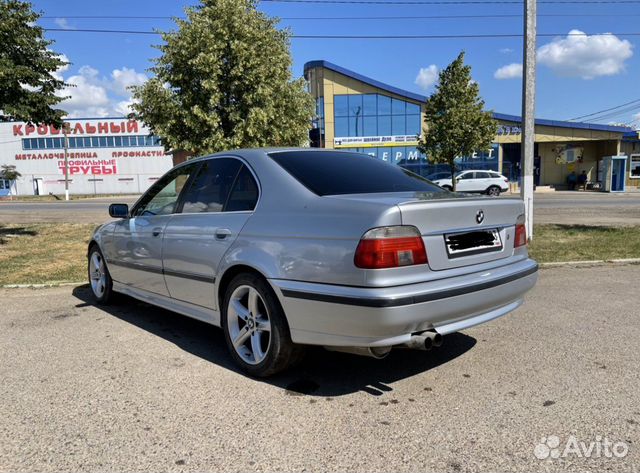 5 машин Бмв е39 в разбор м73б54