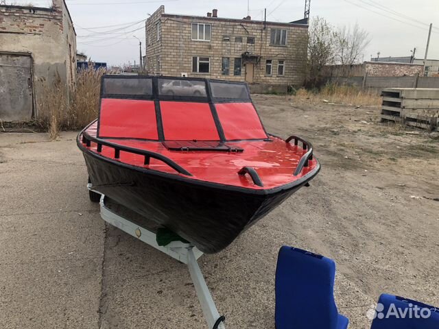 Моторная лодка Днепр