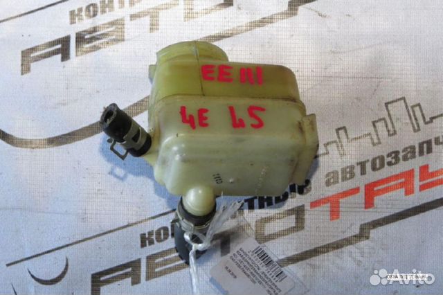 Бачок гур toyota. sprinter sprinter carib sprinter marino sprinter trueno. CE114 CE116 EE101 EE111