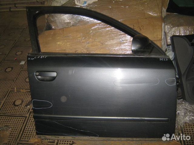 Дверь передняя правая Audi A4 B7
