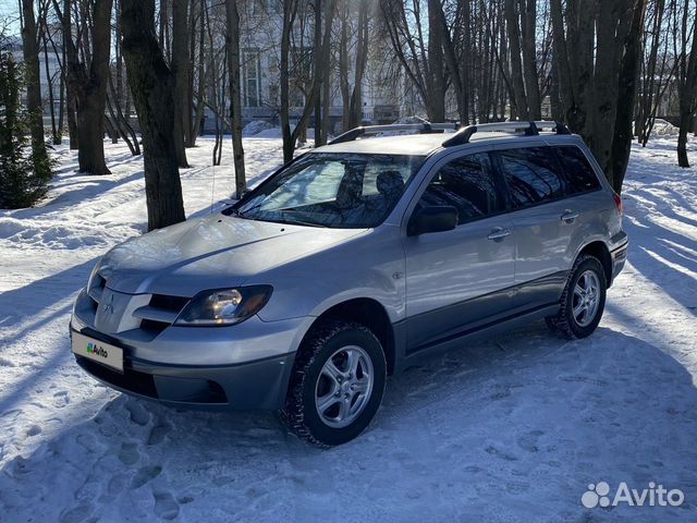 Mitsubishi Outlander 2.4 AT, 2004, 220 000 км