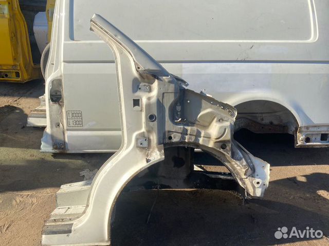 Лонжерон передний правый Vw Transporter T5 AXA